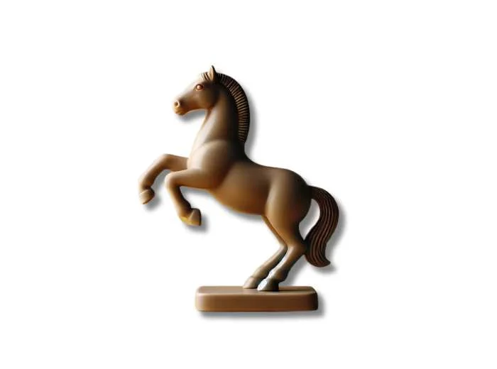 Mid-Century Modern Figurines to decorate your home