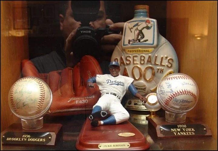 Memorabilia Auctions